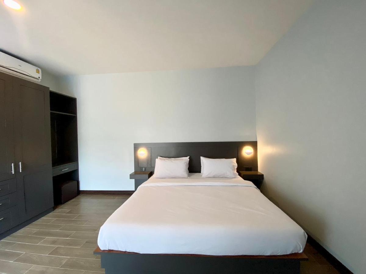Blue Aura Pool Villa Nai Yang Beach Екстериор снимка