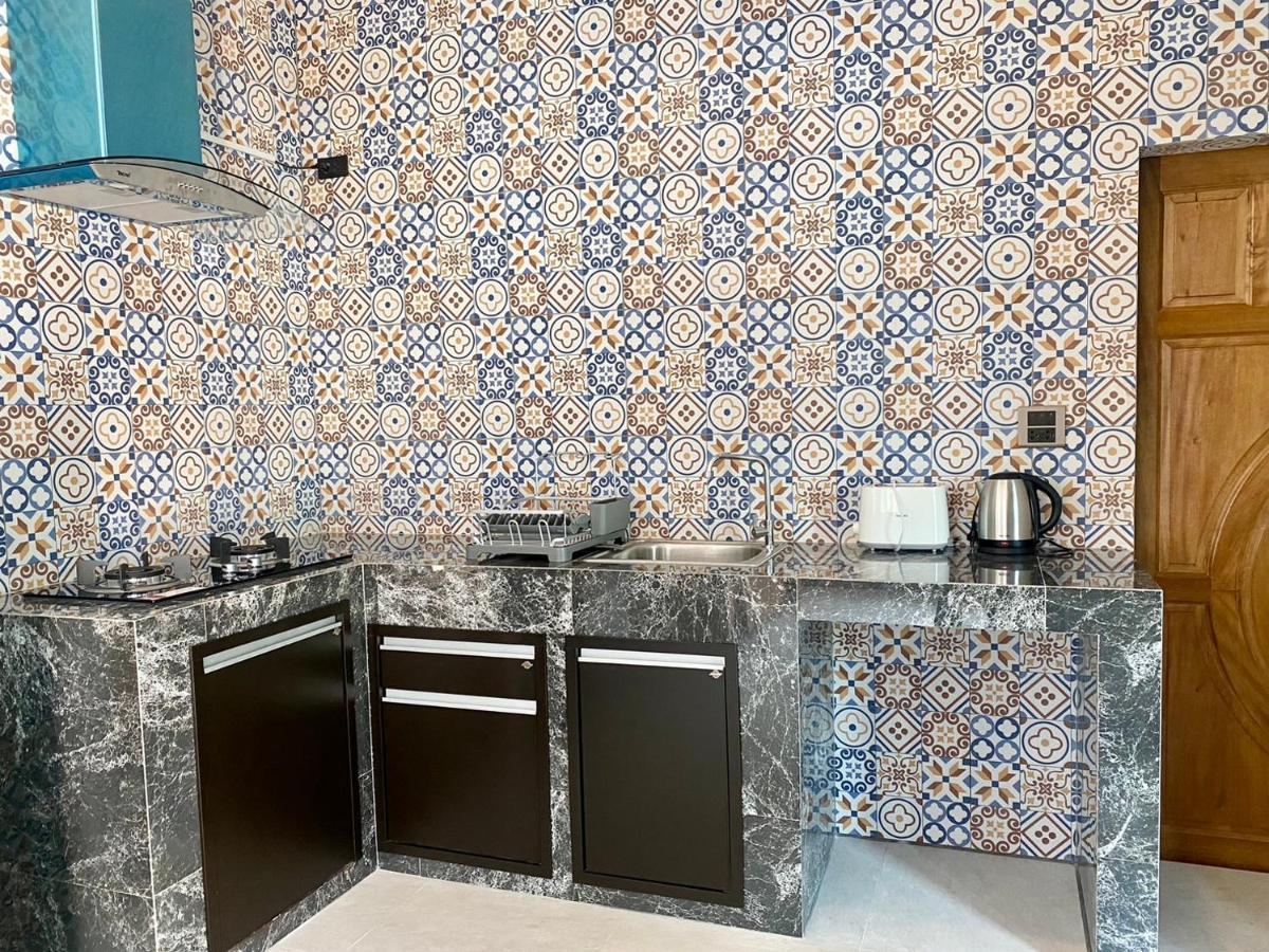 Blue Aura Pool Villa Nai Yang Beach Екстериор снимка