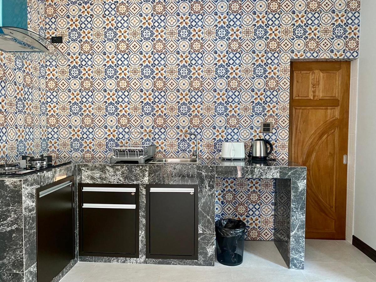 Blue Aura Pool Villa Nai Yang Beach Екстериор снимка